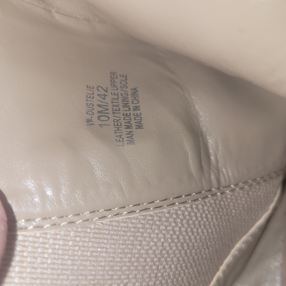 Vince Camuto Tan Ankle Bootie 10M - Picture 8 of 8